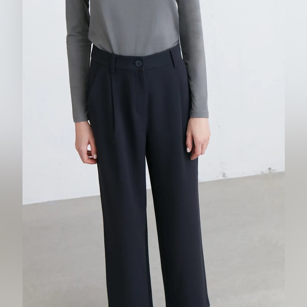 Oak + Fort Straight Leg Trouser - Picture 3 of 9